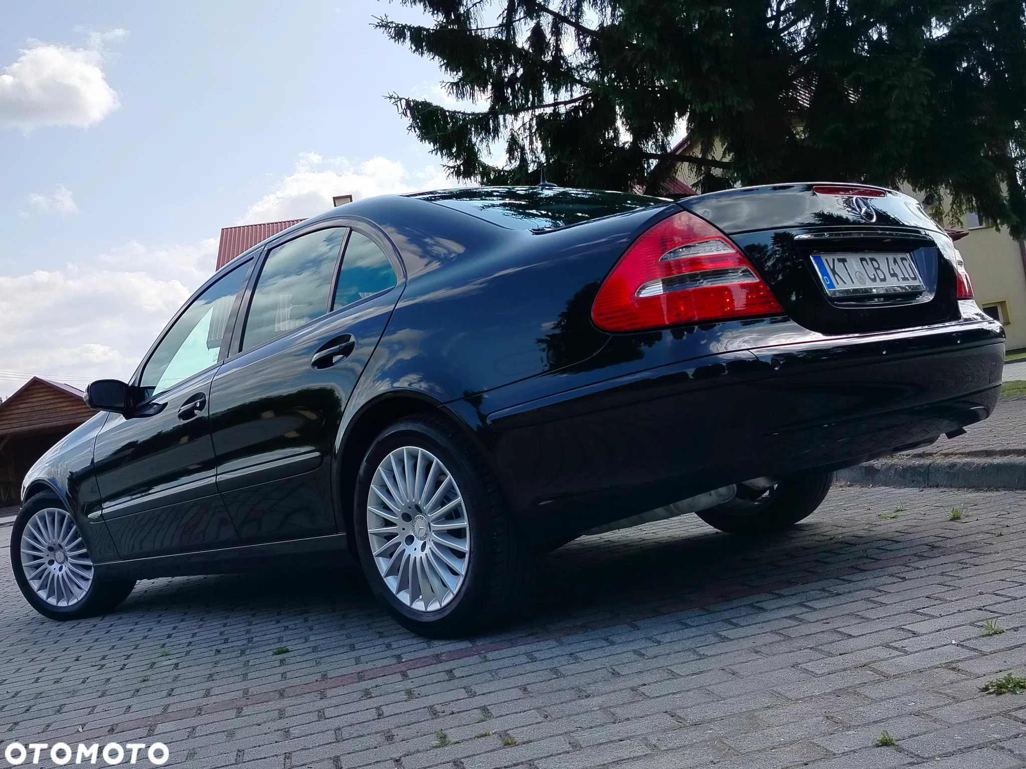 Mercedes-Benz Klasa E 320 CDI Classic - 2