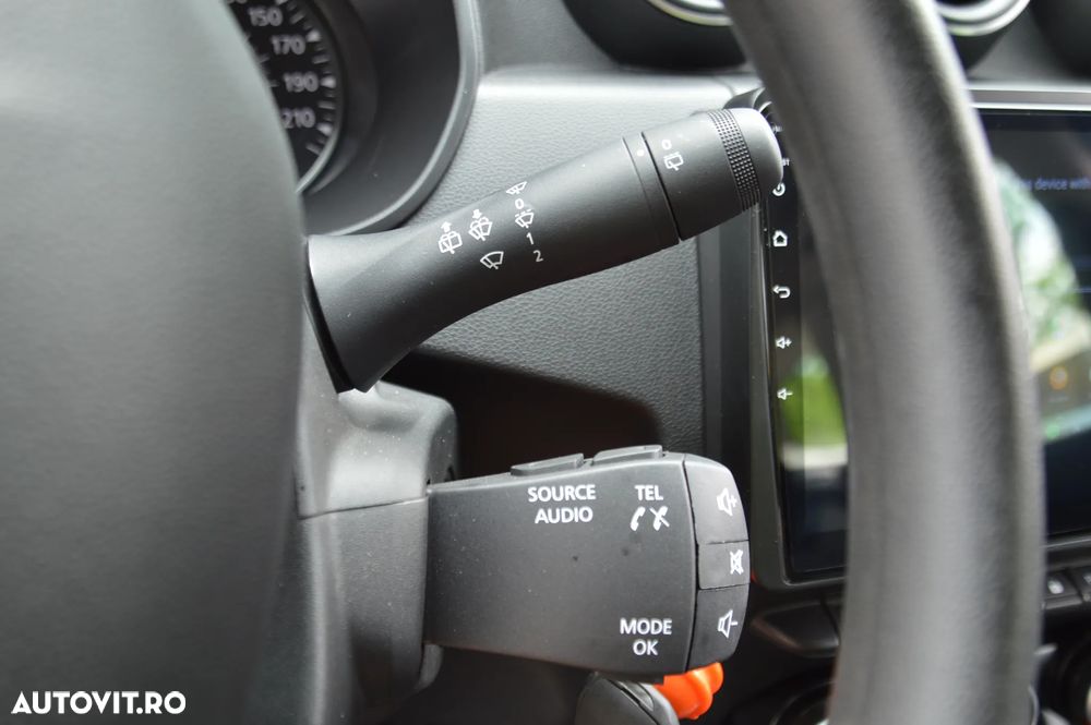 Dacia Duster Blue dCi 115 4WD Comfort - 28