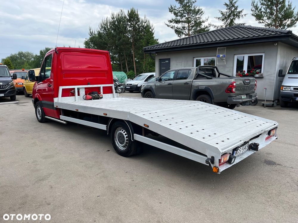 Mercedes-Benz Sprinter 916 - 5