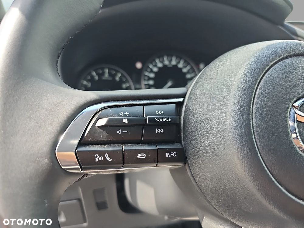 Mazda 3 2.0 mHEV Prime Line - 22