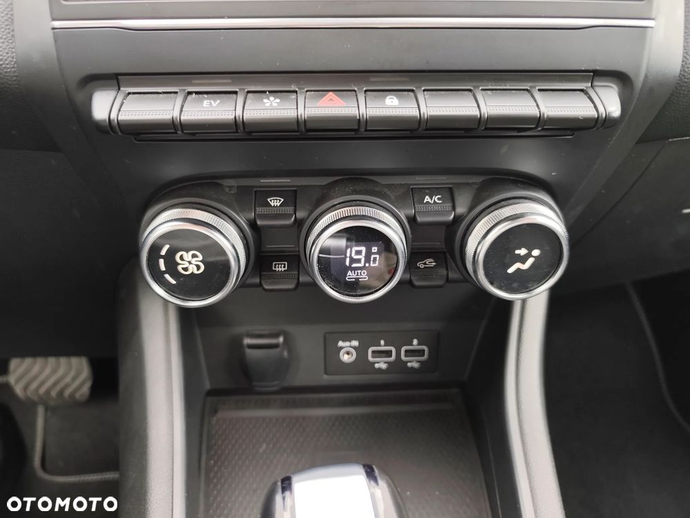 Renault Captur 1.6 E-TECH Full Hybrid 145 Intens - 26