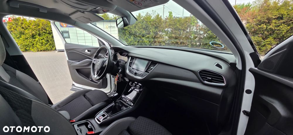 Opel Grandland X 1.2 Start/Stop Design Line - 36