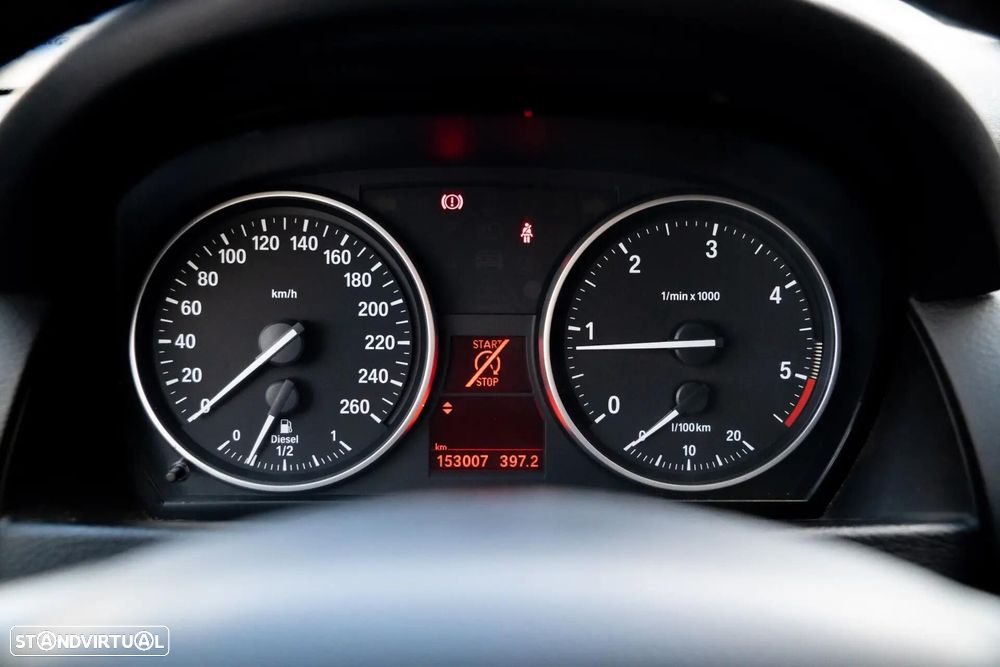 BMW X1 16 d sDrive - 19