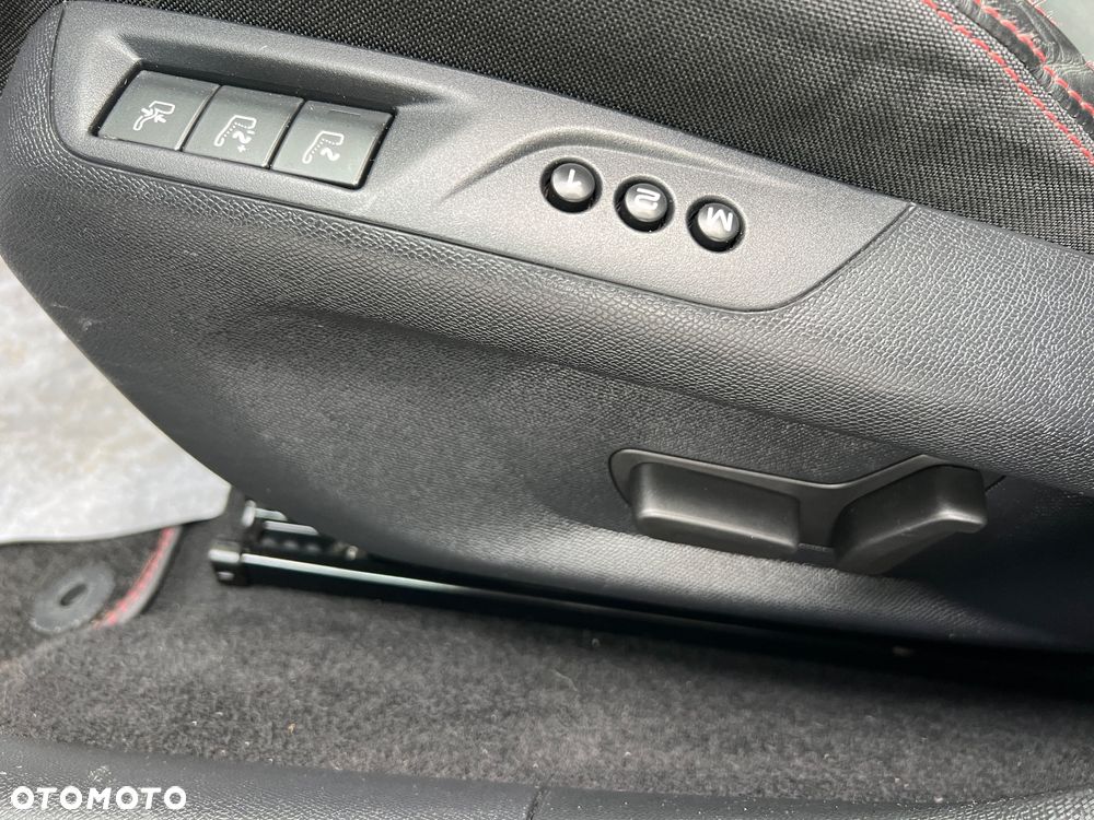 Peugeot 308 BlueHDi 180 EAT6 GT - 16