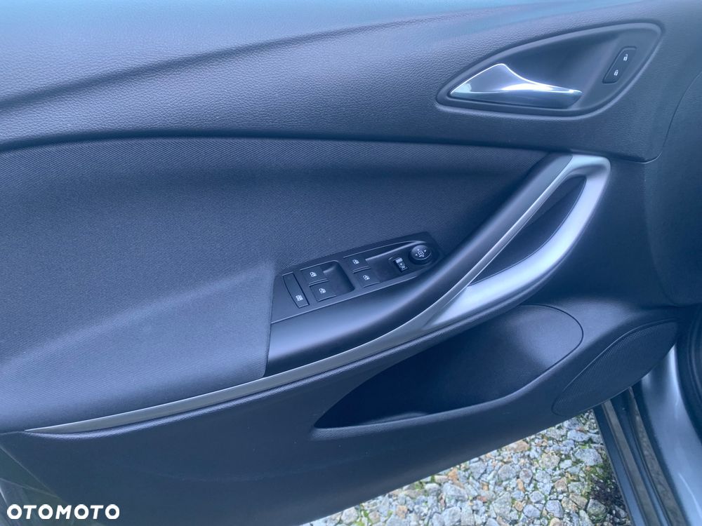 Opel Astra - 26