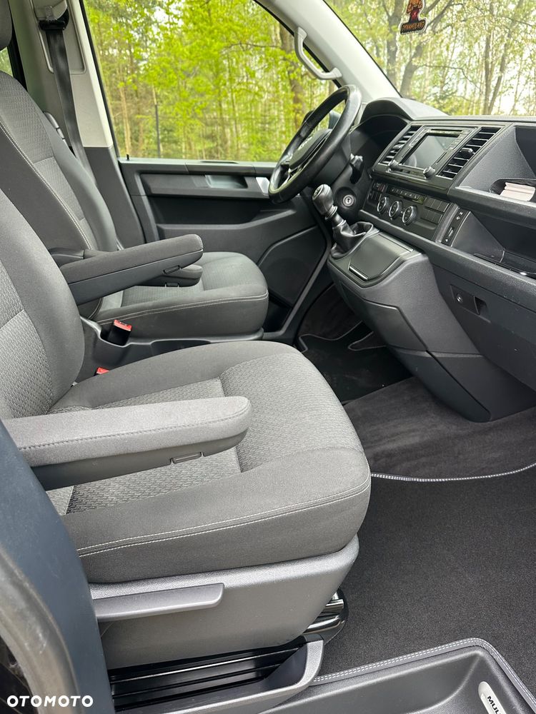 Volkswagen Multivan - 29