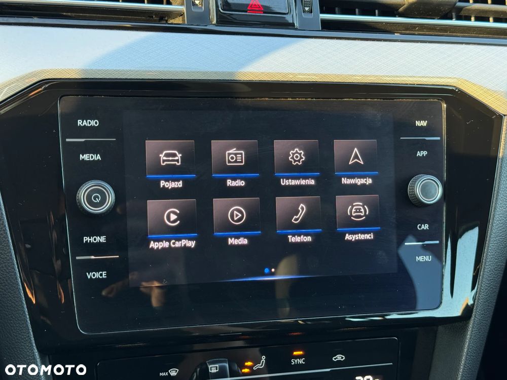 Volkswagen Passat 2.0 TSI Business DSG - 13