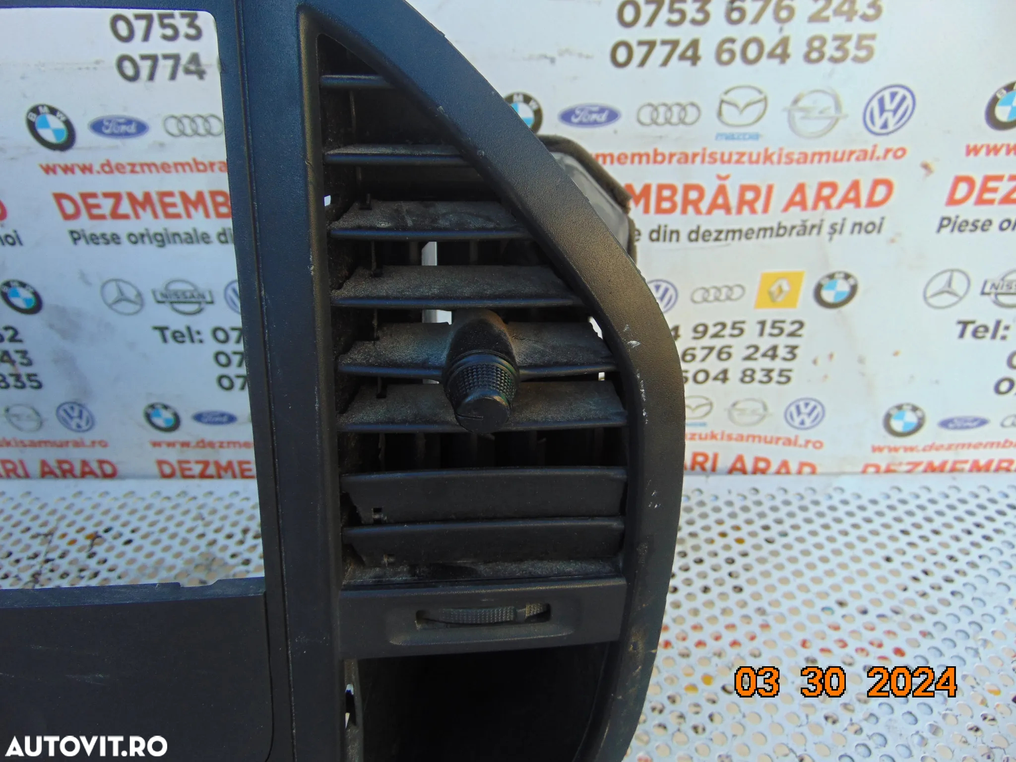 Grila navigatie Mercedes vito w447 v class viano grile aer caldura grila centrala - 3
