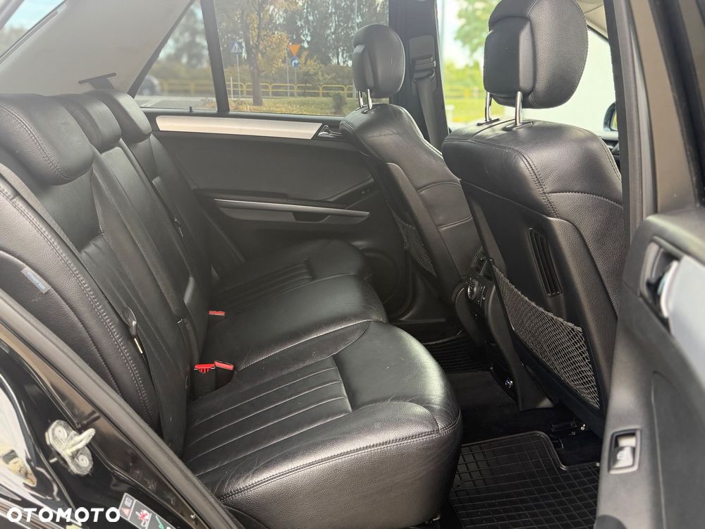 Mercedes-Benz ML - 18