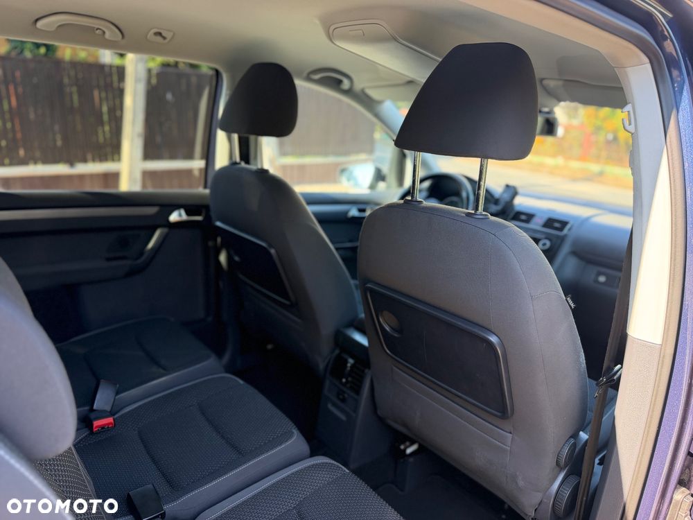 Volkswagen Touran 2.0 TDI DPF Comfortline - 29