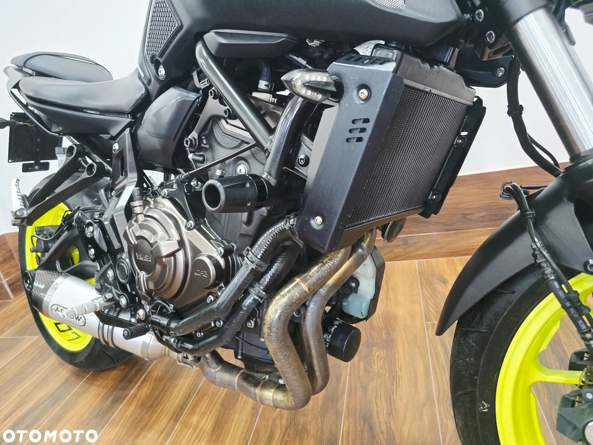 Yamaha MT - 33