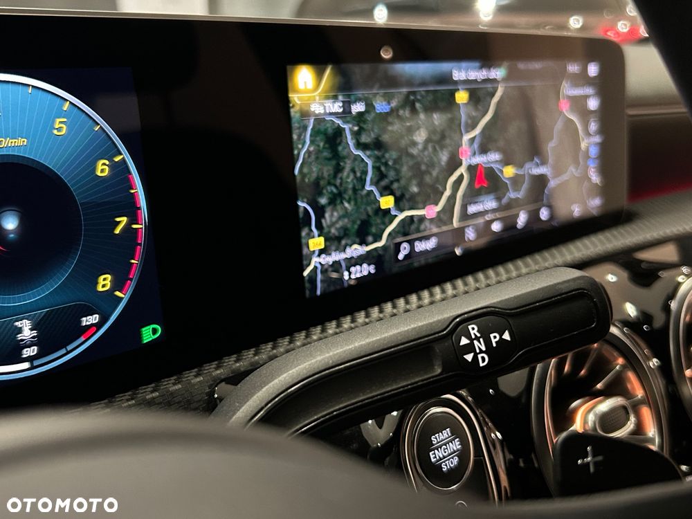 Mercedes-Benz Klasa A 220 4-Matic 7G-DCT - 18