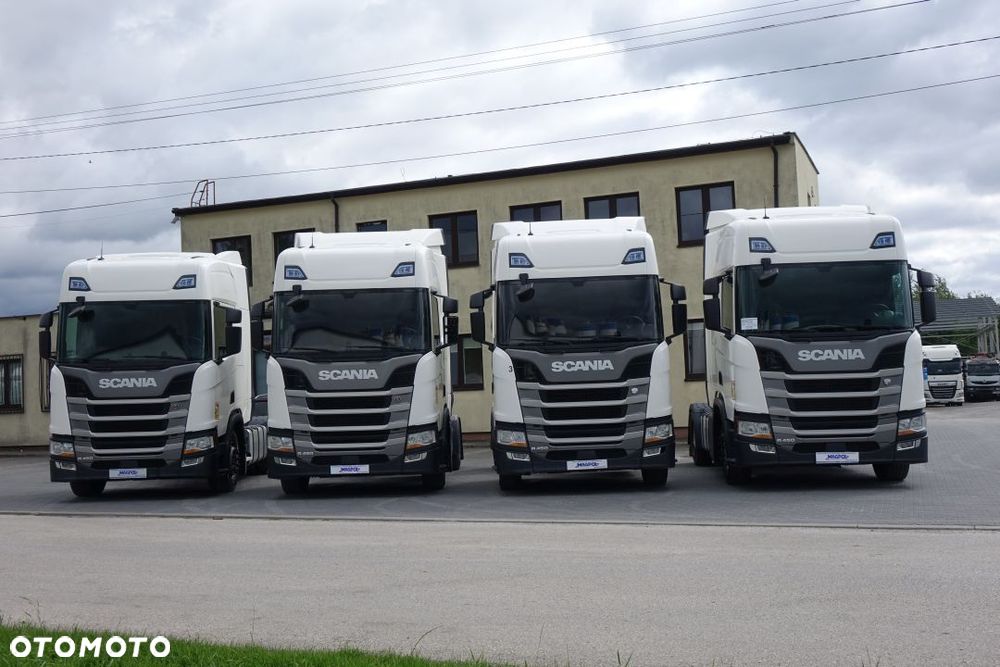 Scania R450 / EURO 6 / STANDARD / AUTOMAT / RETARDER / KLIMATYZACJA POSTOJOWA / 2 ZBIORNIKI - 36