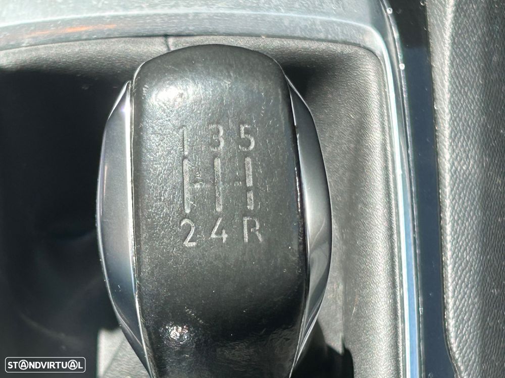 Peugeot 308 SW BlueHDi 100 Stop & Start Business-Line - 19