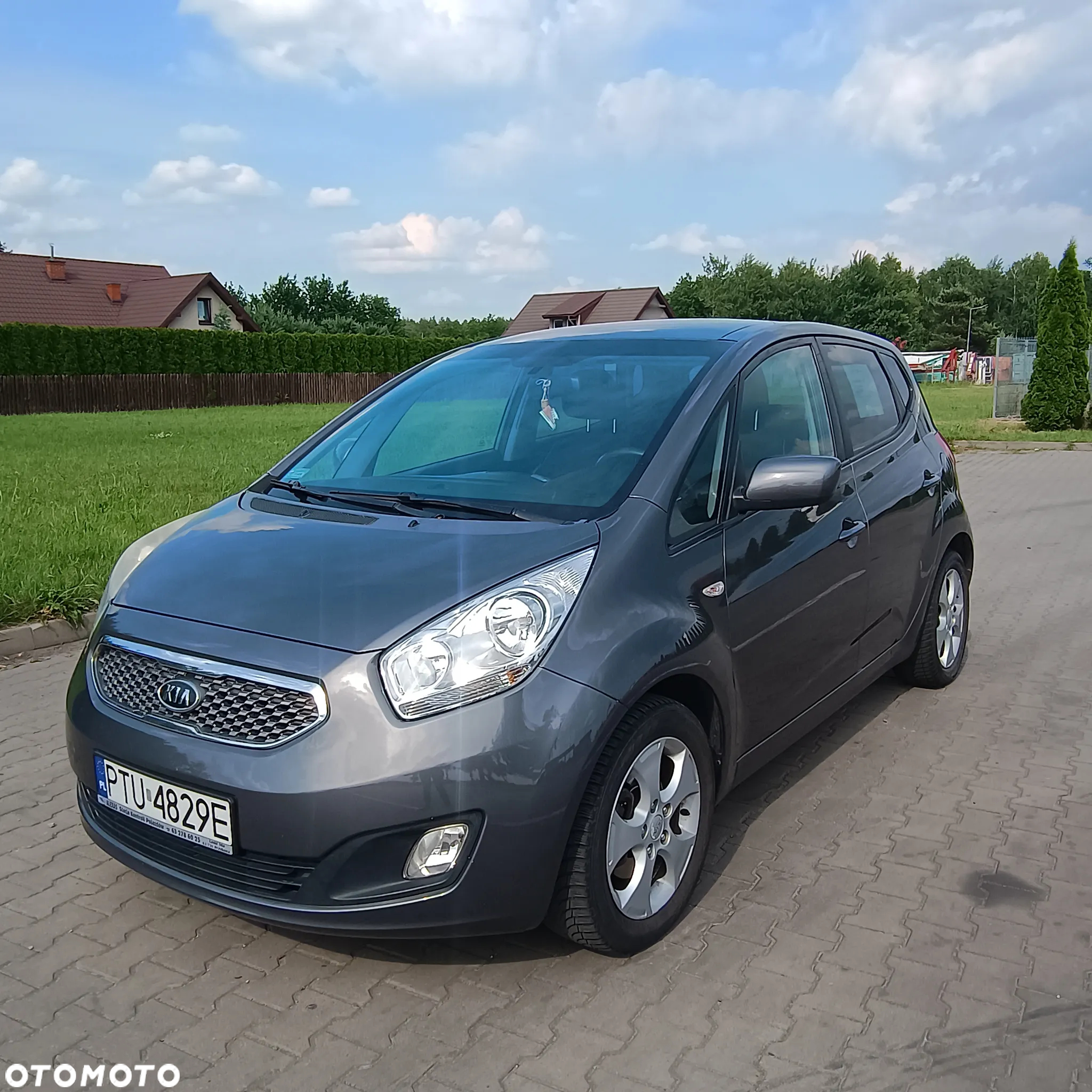 Kia Venga 1.6 CRDi L - 2