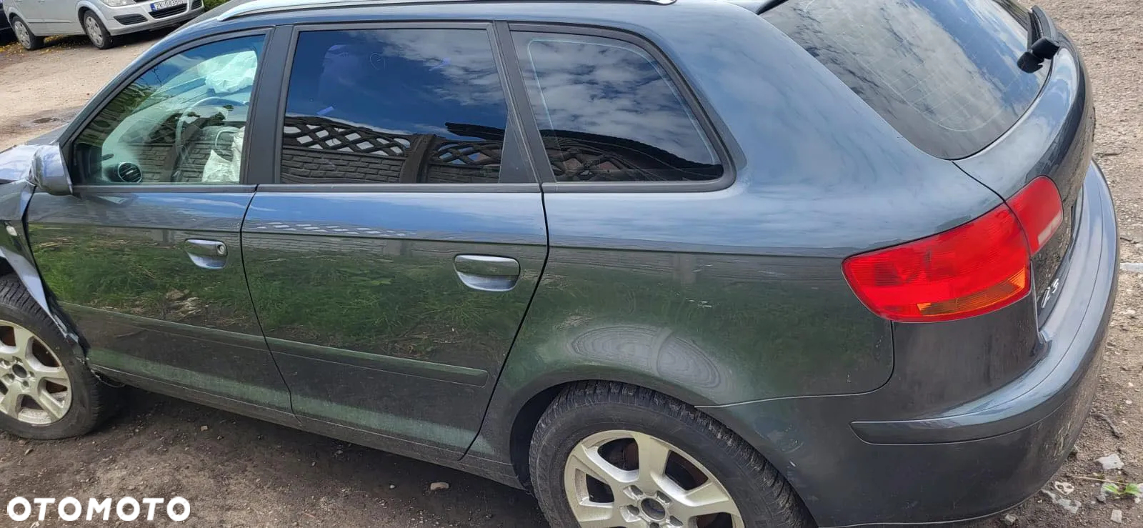 Audi A3 Sportback 1.9 TDI 8P0 2005 2008 na części drzwi klapa silnik błotnik - 2