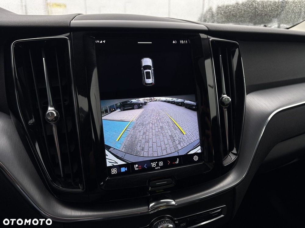 Volvo XC 60 T6 Plug-In Hybrid AWD Inscription - 26