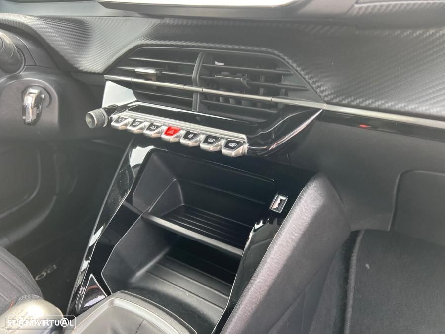 Peugeot 208 1.2 PureTech Active - 6