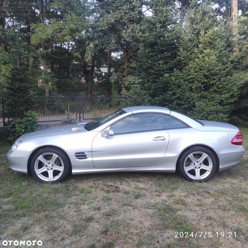 Mercedes-Benz SL - 13