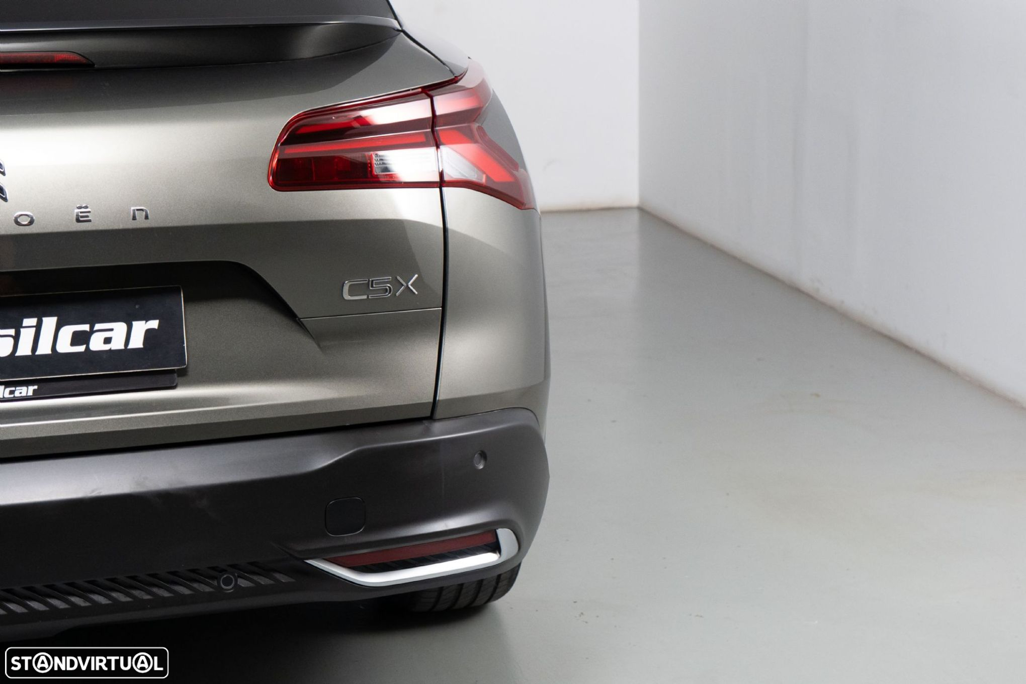 Citroën C5 X 1.6 Hybrid Shine Pack e-EAT8 - 18