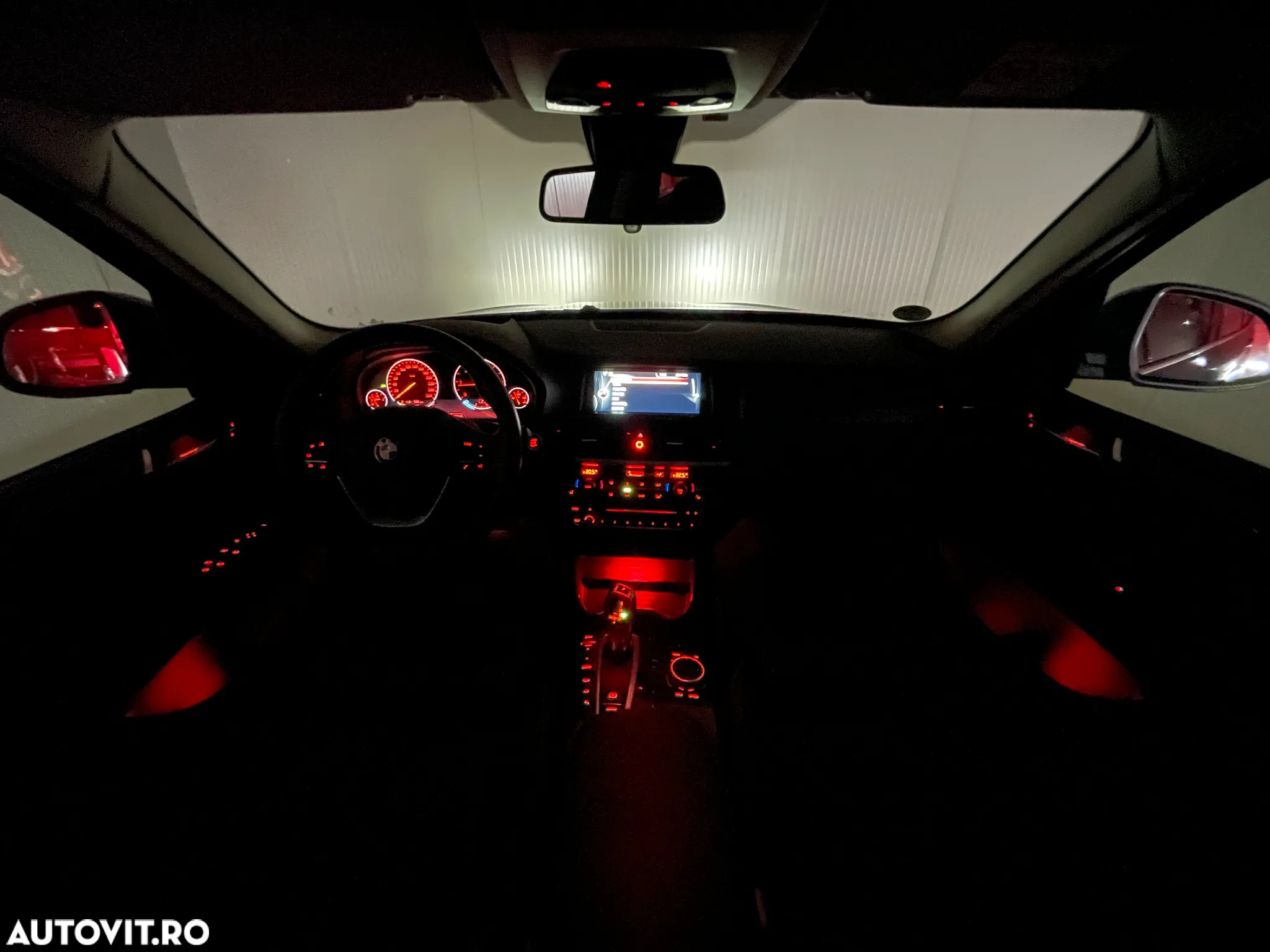 BMW X3 xDrive20d AT Luxury Line - 8