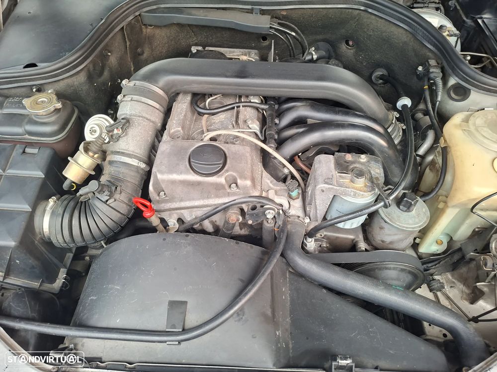 Mercedes-Benz C 220 D Elegance - 13