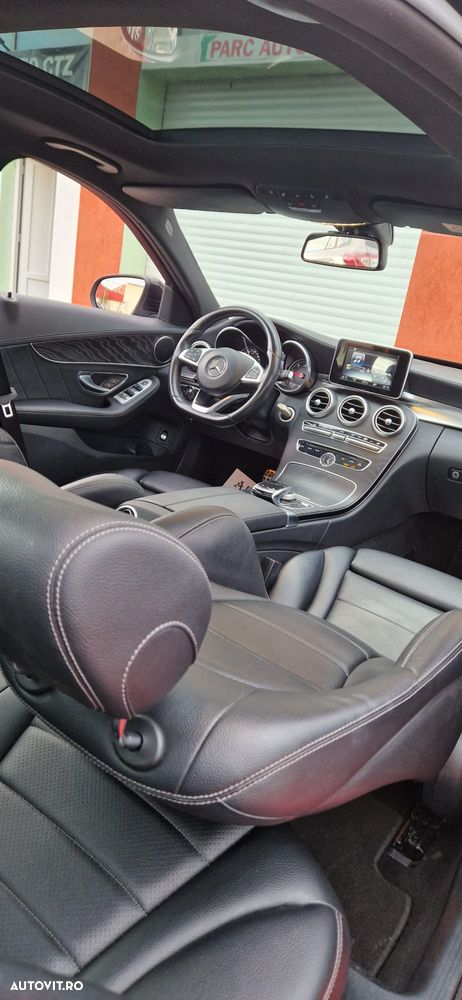 Mercedes-Benz C - 27