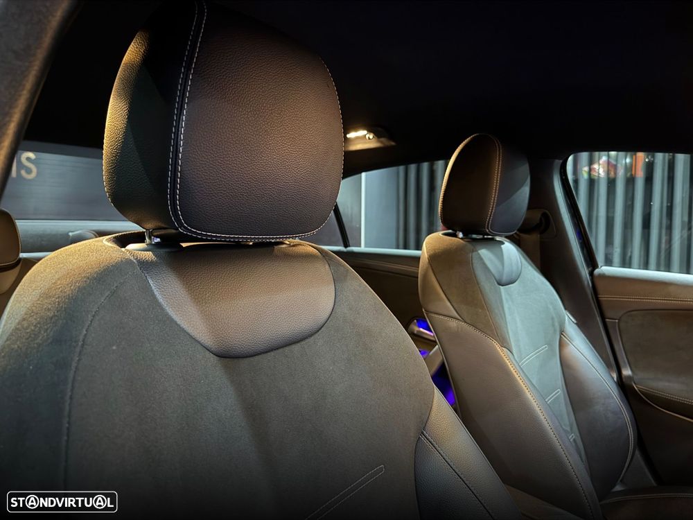 Mercedes-Benz A 250 Limousine e 8G-DCT AMG Line - 47