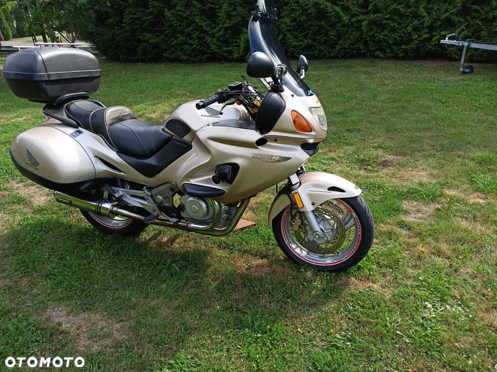 Honda Deauville - 8