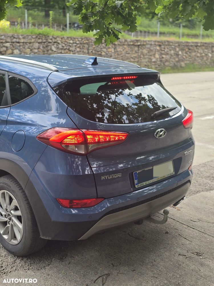 Hyundai Tucson 2.0 CRDI 4WD Automatik Style - 17