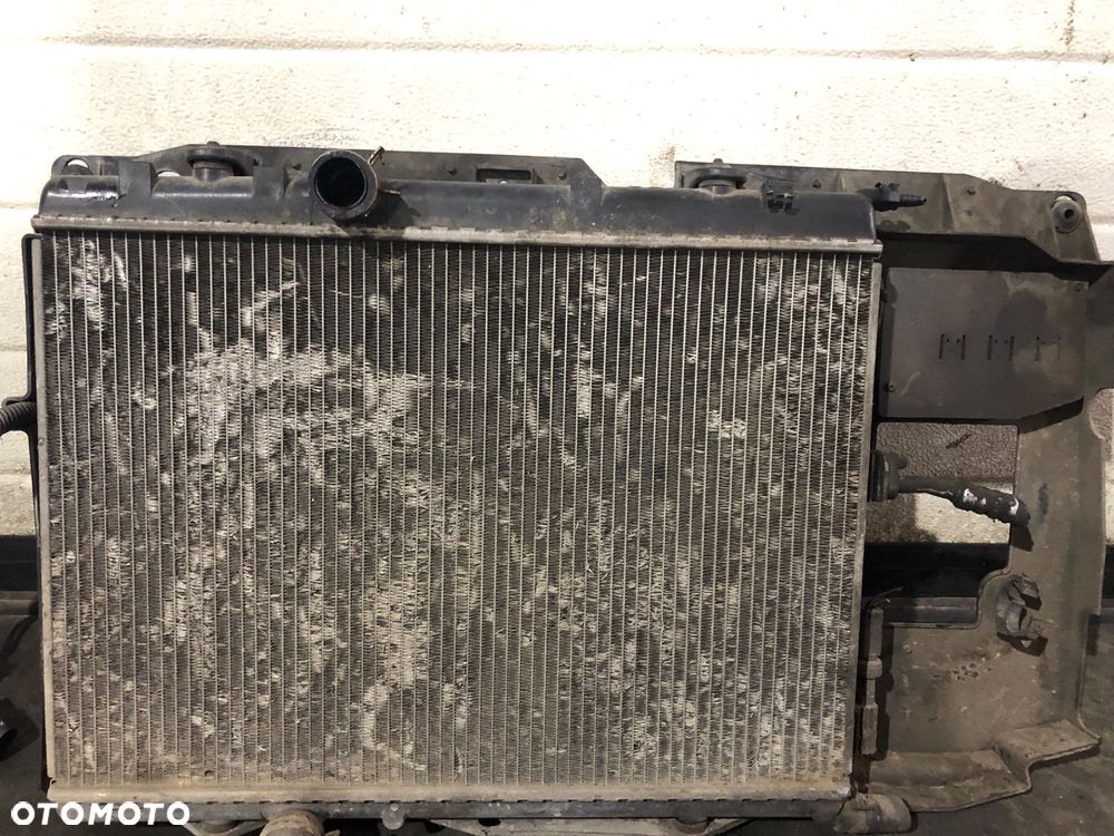 Wentylator chłodnicy chłodnica Citroen Berlingo 2,0  HDI - 3