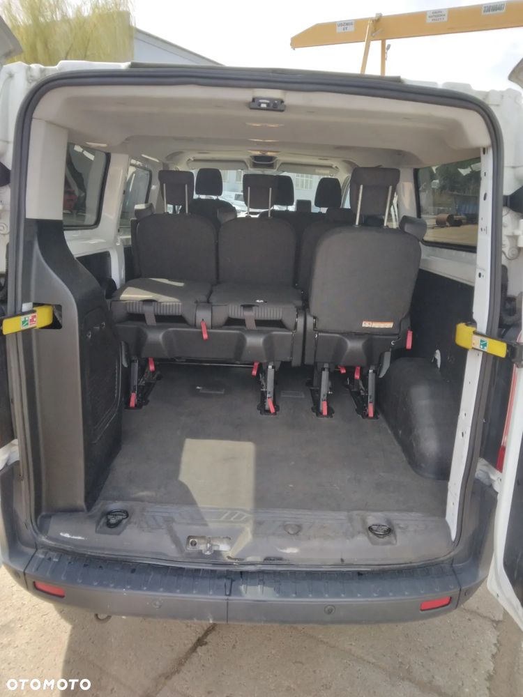 Ford Transit Custom 310 L2H1 Trend - 11