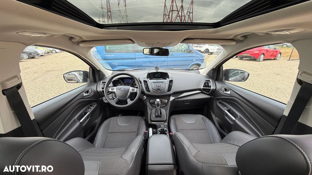 Ford Kuga 2.0 TDCi 4WD Powershift Titanium - 18