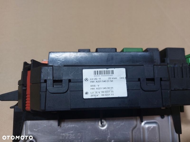 MERCEDES W221 W216 MODUL SAM SKRZYNKA BEZPIECZNIKÓW A2215403150, A2215402862 - 4