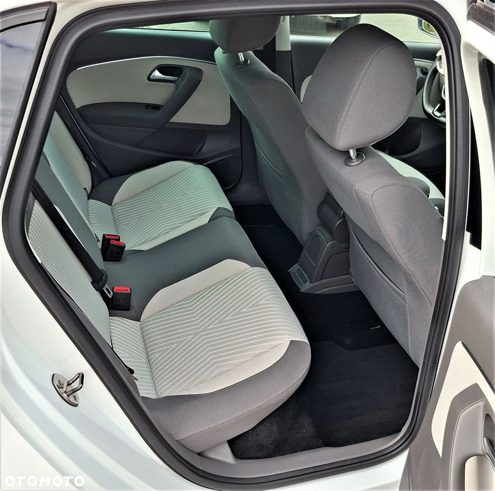 Volkswagen Polo 1.4 TDI Blue Motion Technology FRESH - 19