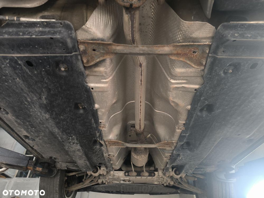 Skoda Octavia 1.6 Combi Ambiente - 31