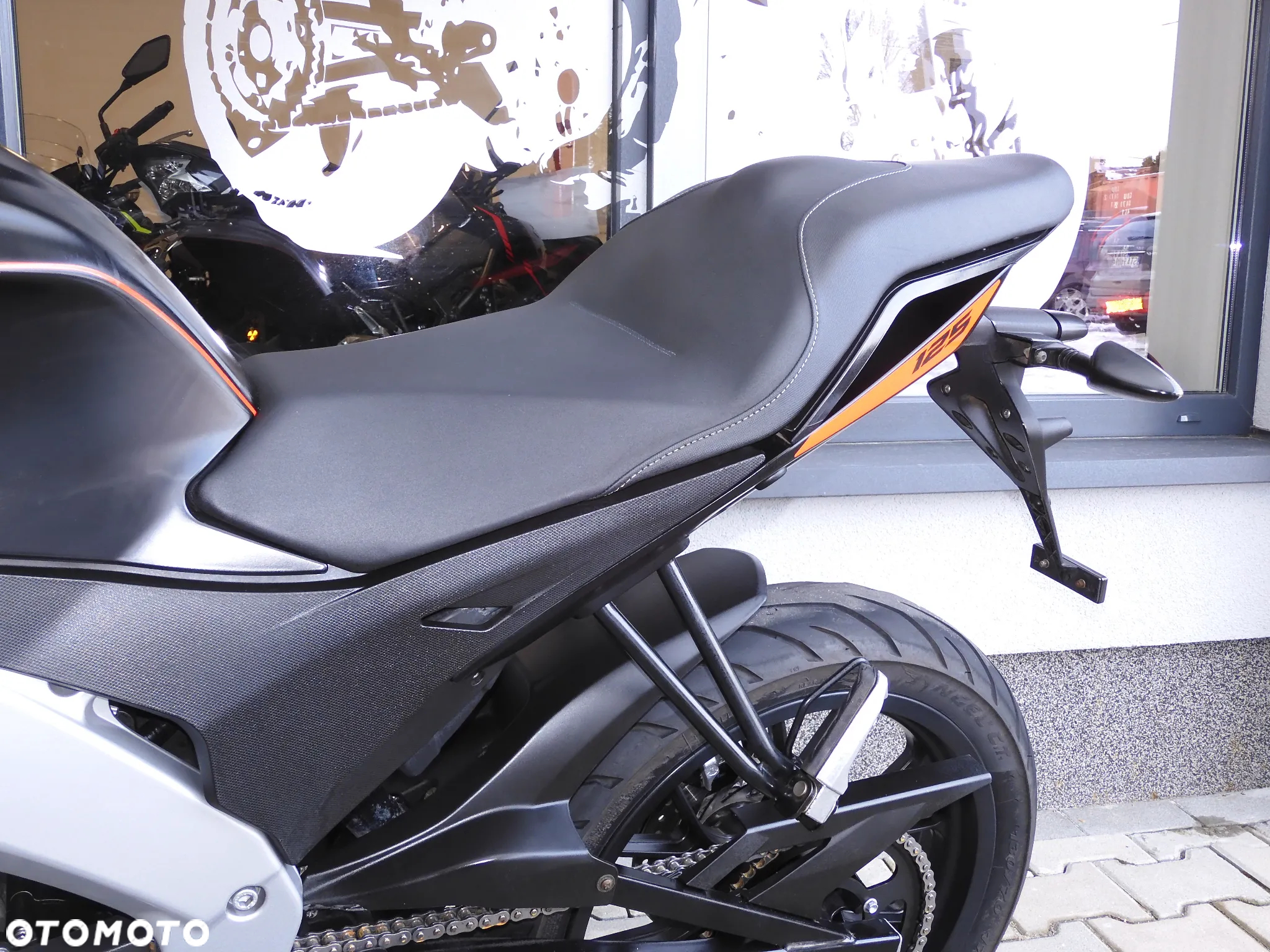 Aprilia Tuono - 25
