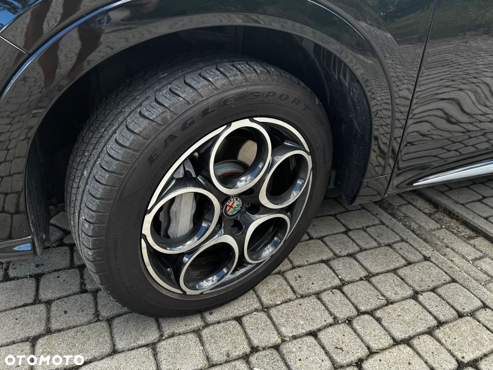 Alfa Romeo Tonale 1.3 VGT Q4 Ti - 11