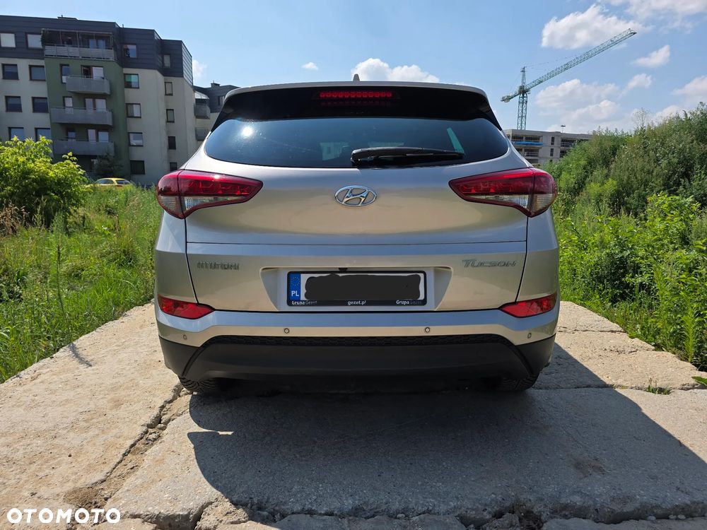 Hyundai Tucson 1.6 GDI BlueDrive GO 2WD - 4