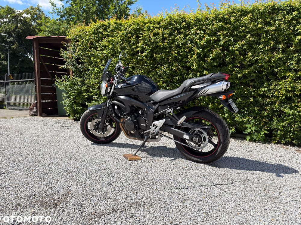 Yamaha FZ6 - 2