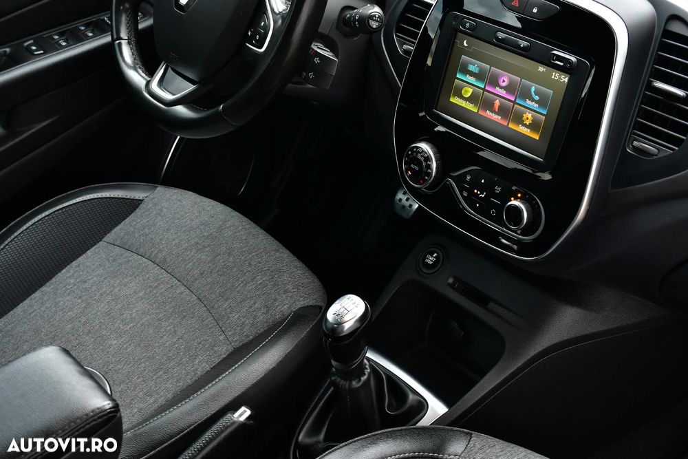 Renault Captur - 19