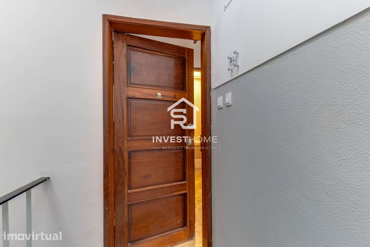 Prédio | 4 Apartamentos T2 | Licença AL ativa | Porto - Grande imagem: 4/60