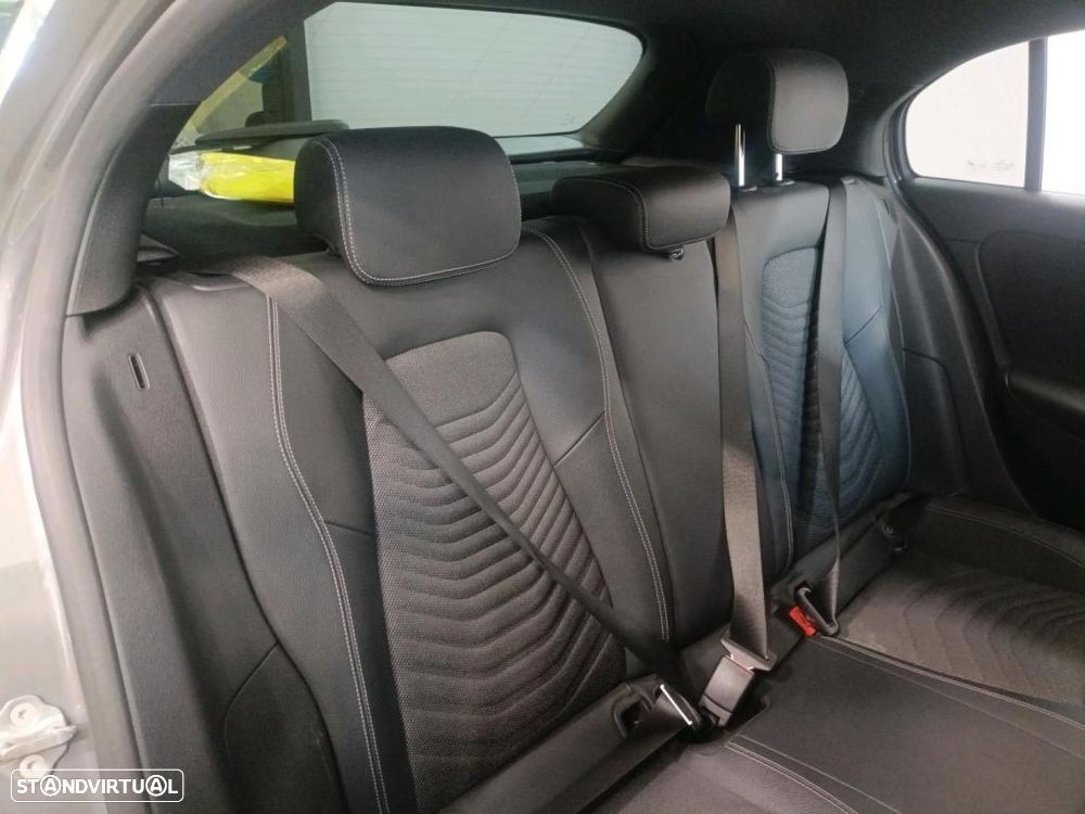 Mercedes-Benz A 250 e Style Plus - 11