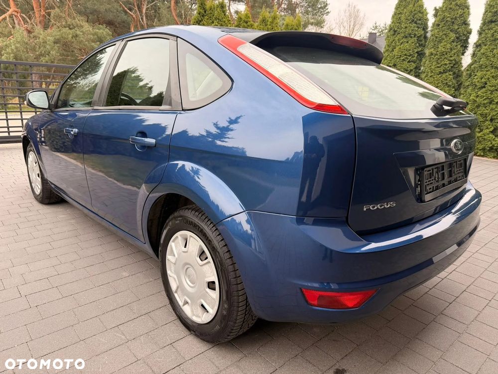 Ford Focus 1.6 16V Style+ - 5