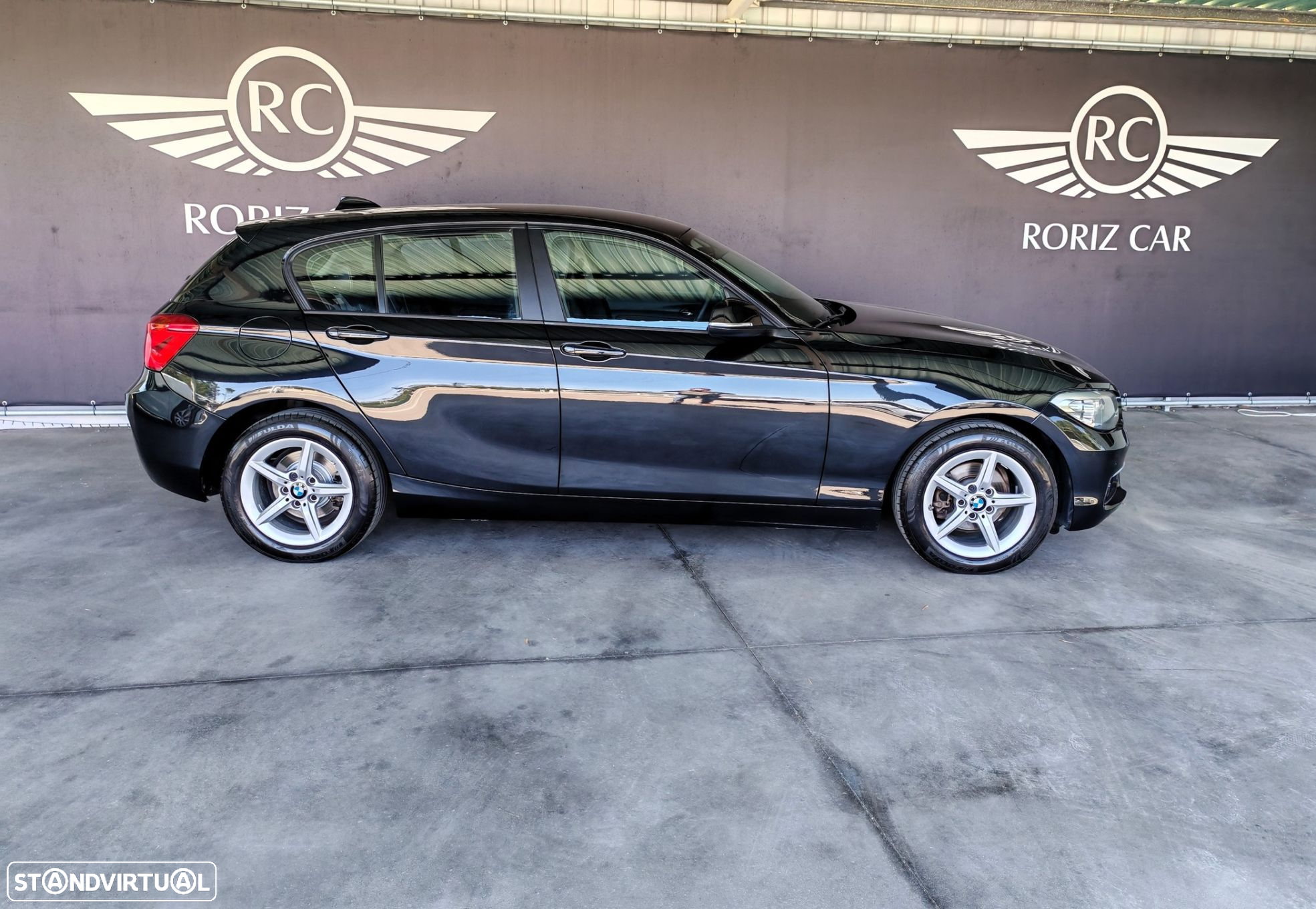 BMW 116 d Line Urban Auto - 3