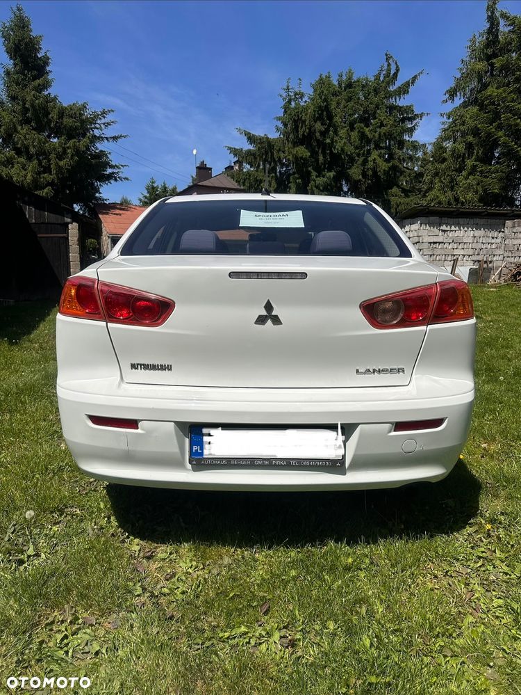 Mitsubishi Lancer 1.5 - 4