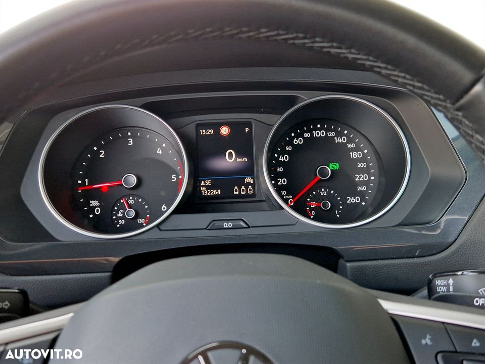 Volkswagen Tiguan 2.0 TDI 4Mot DSG Life - 18