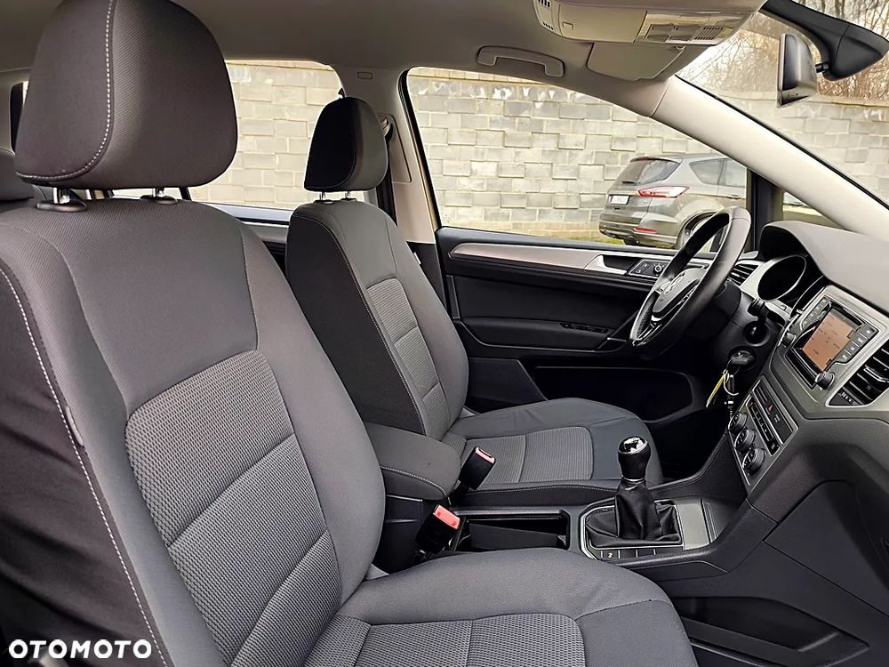 Volkswagen Golf Sportsvan 1.6 TDI BlueMotion Technology Lounge - 23