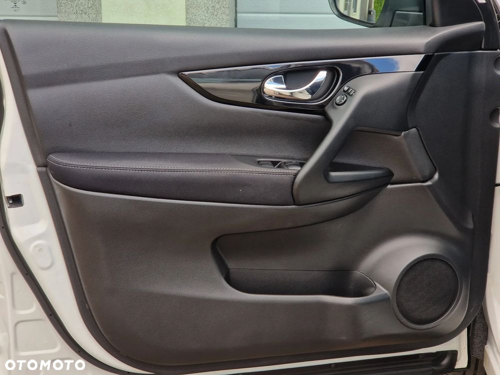 Nissan Qashqai 1.6 DIG-T 360 - 22