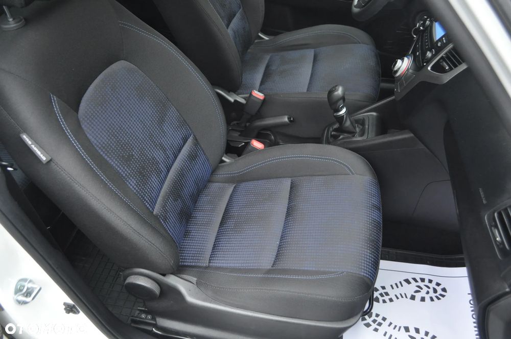 Hyundai ix20 1.4 Fifa World Cup Edition - 19